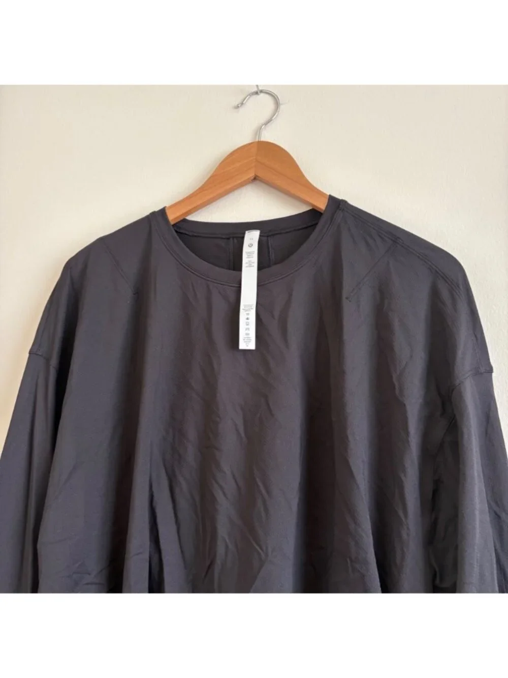 Lululemon Athletic Abrasion Resistant Training LS Shirt Black NWT Size 12